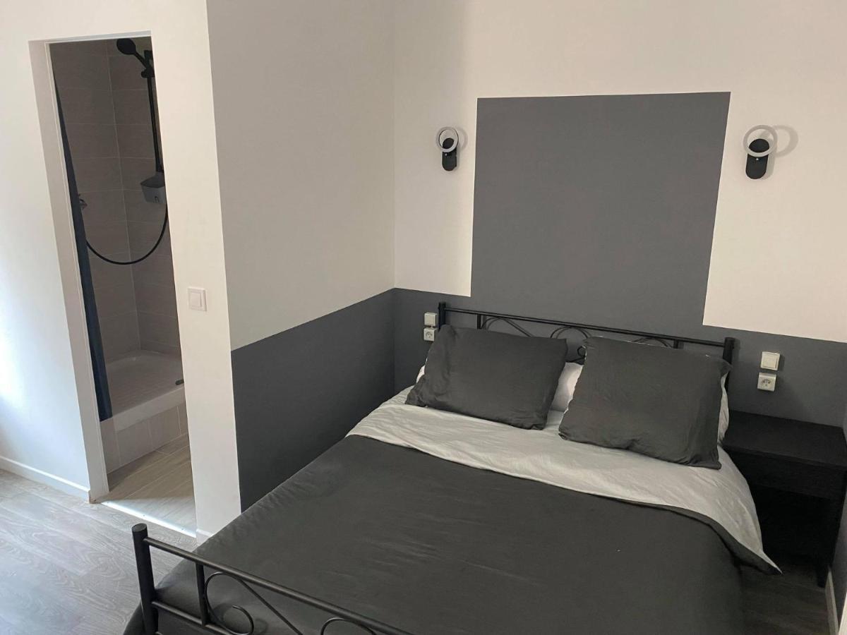 Hotel Le Parisien رانس المظهر الخارجي الصورة