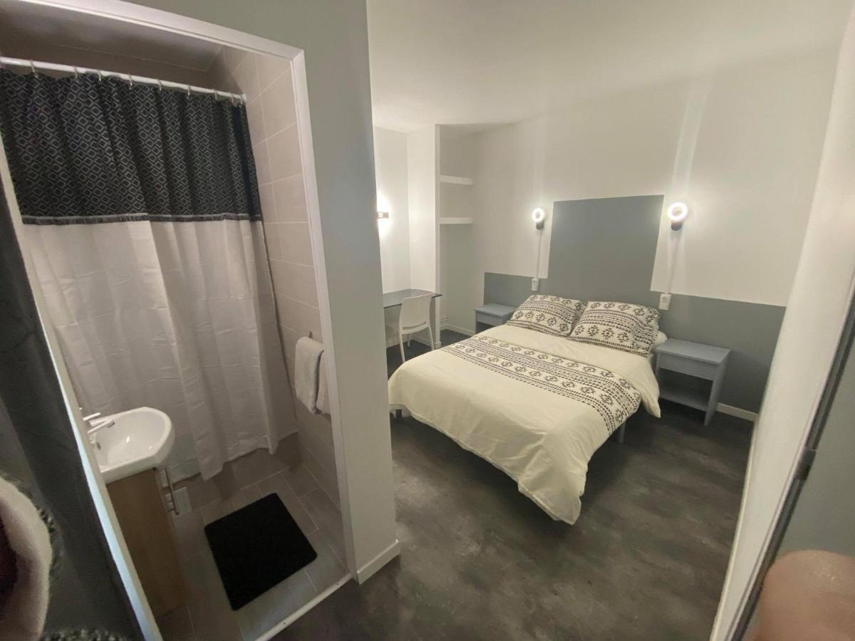 Hotel Le Parisien رانس المظهر الخارجي الصورة