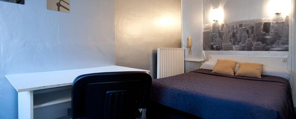 Hotel Le Parisien رانس المظهر الخارجي الصورة