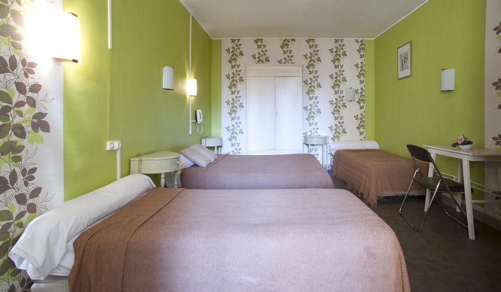 Hotel Le Parisien رانس المظهر الخارجي الصورة